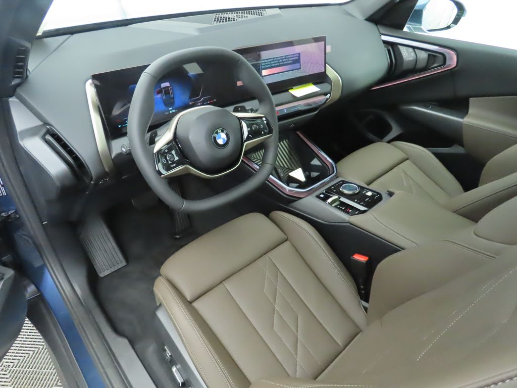 Thumbnail: 2025 BMW X3 - 9