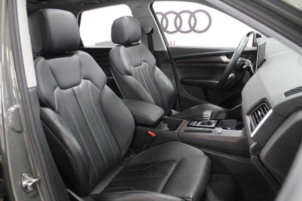 Thumbnail: 2024 Audi Q5 - 26