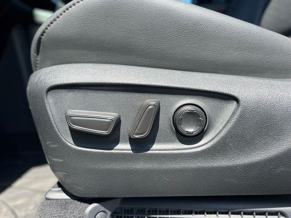 Used 2026 Toyota Sienna Van