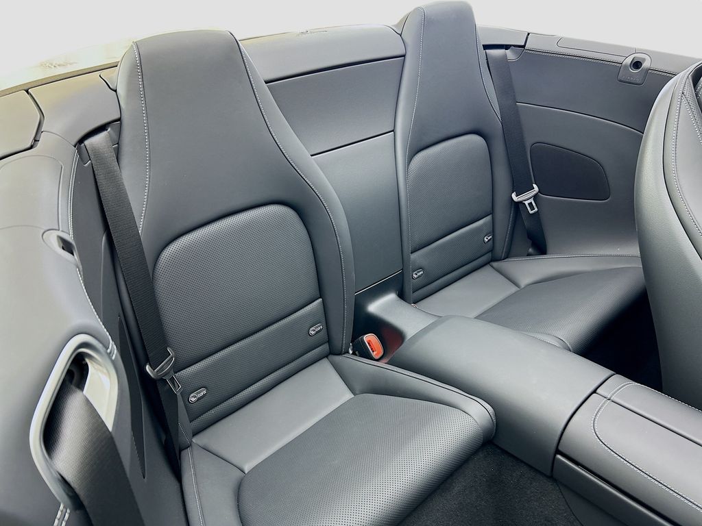 Thumbnail: 2026 Mercedes-Benz SL-Class - 21