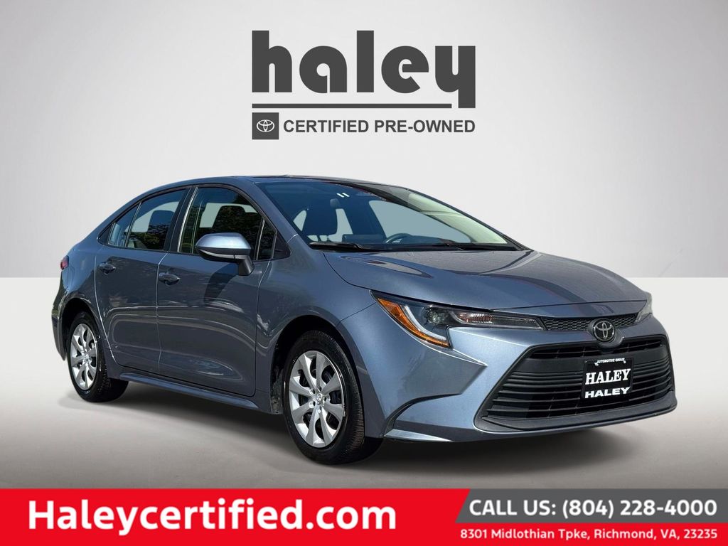 2025 Toyota Corolla LE FWD