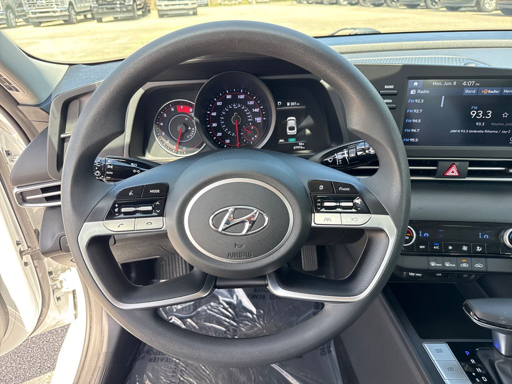 Certified Used 2021 Gray Hyundai SEL image 14