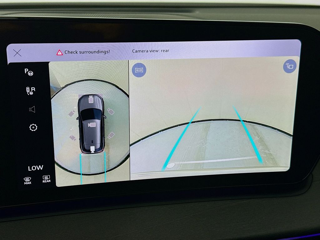 Thumbnail: 2026 Audi Q3 - 17