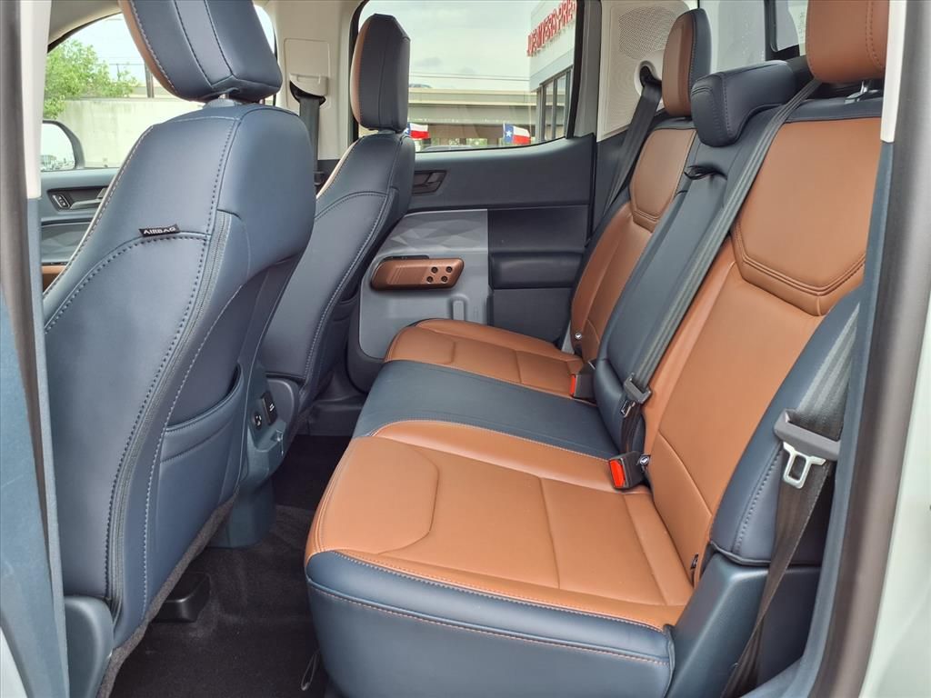 2024 Ford Maverick Lariat - 11