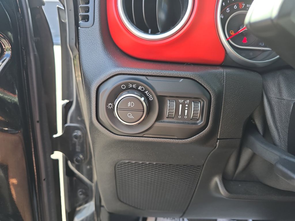 2021 Black Clearcoat Jeep Gladiator Rubicon 4X4 Truck