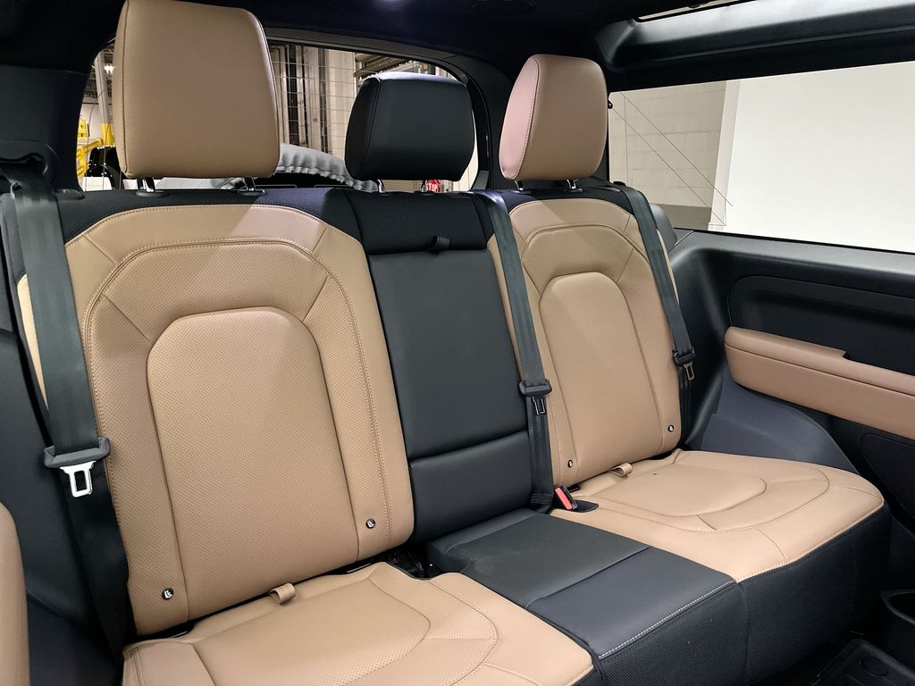 Thumbnail: 2026 Land Rover Defender - 7