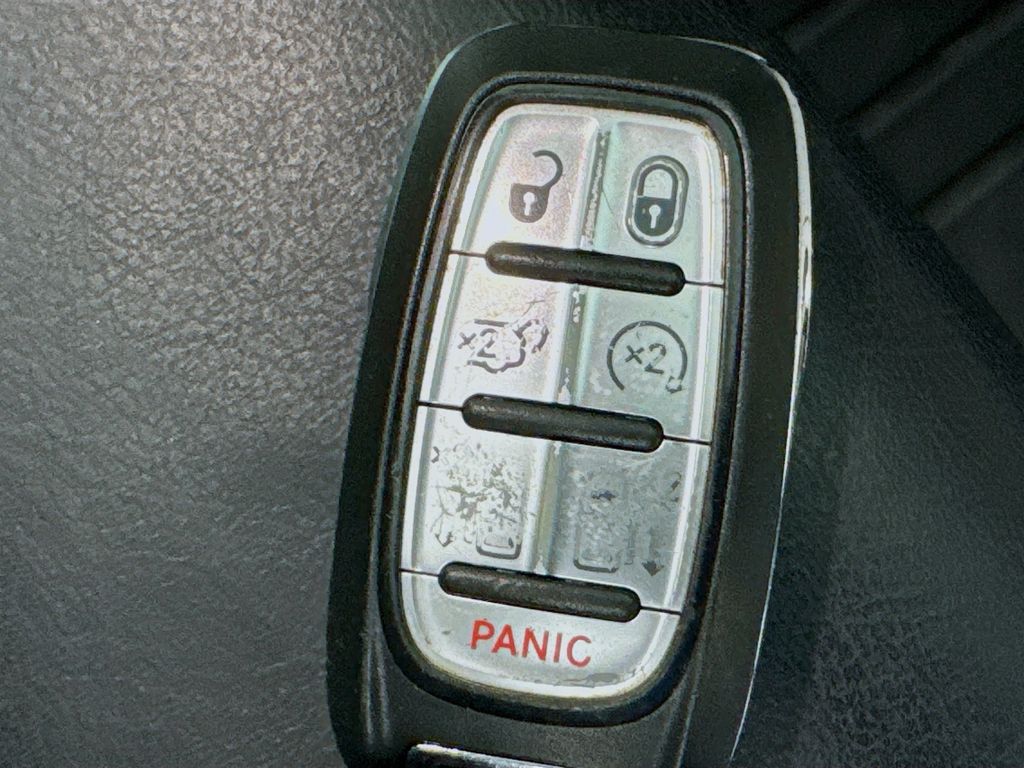 Used Car 2019 Chrysler Pacifica  Touring L Plus For Sale Under $20,000 In Austin, Texas