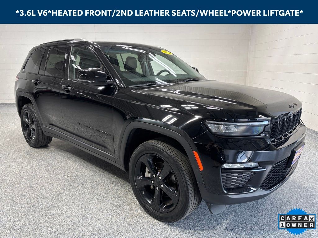 Diamond Black Crystal Pearlcoat 2023 Jeep Grand Cherokee SUV / Crossover Four-Wheel Drive 8-Speed Automatic