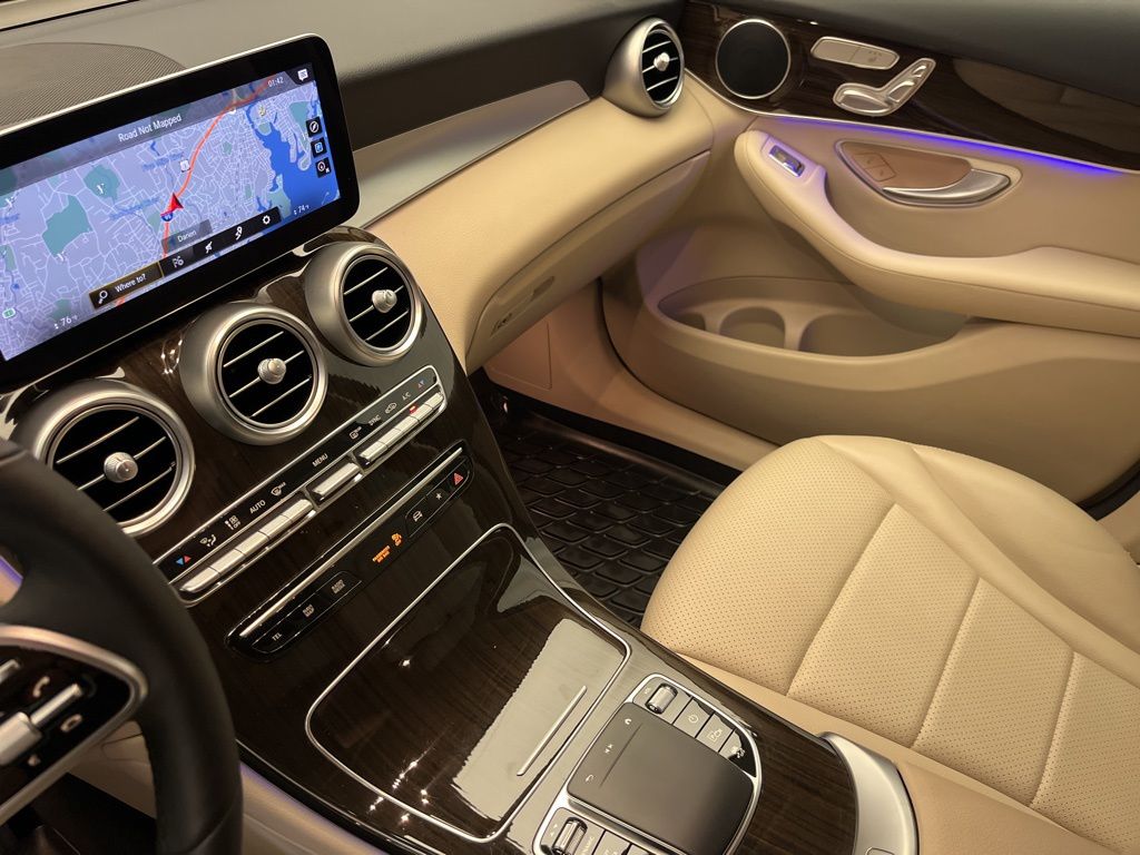 Thumbnail: 2021 Mercedes-Benz GLC - 21