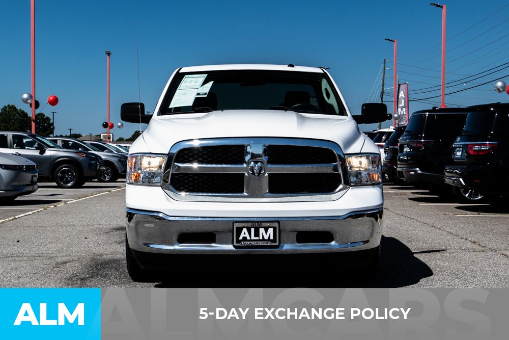 2021 Ram 1500 Classic Tradesman photo 3
