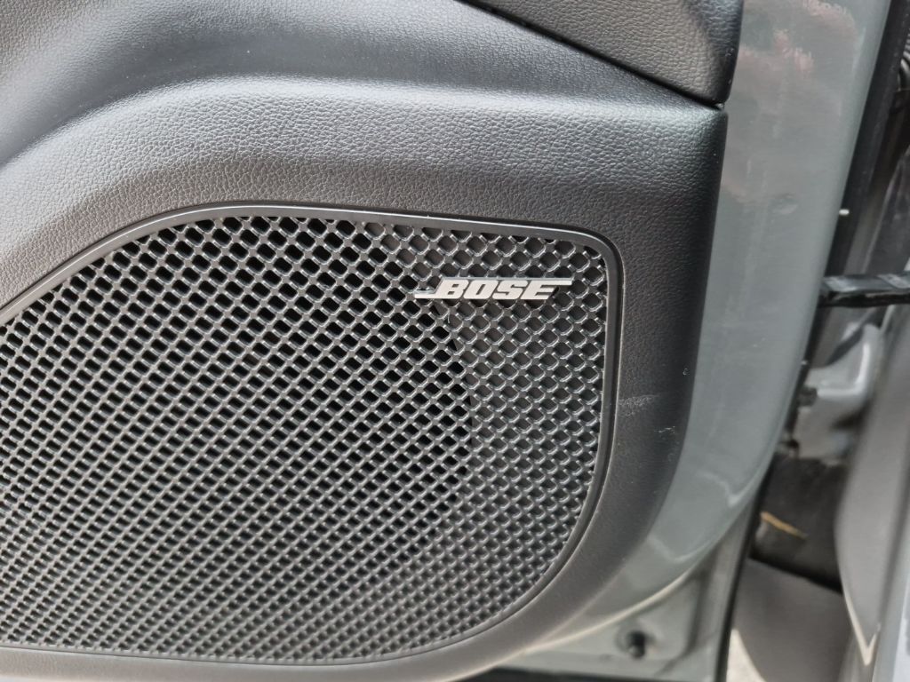 Used Car 2023 Hyundai Santa Cruz  Limited For Sale Under $30,000 In Austin, Texas