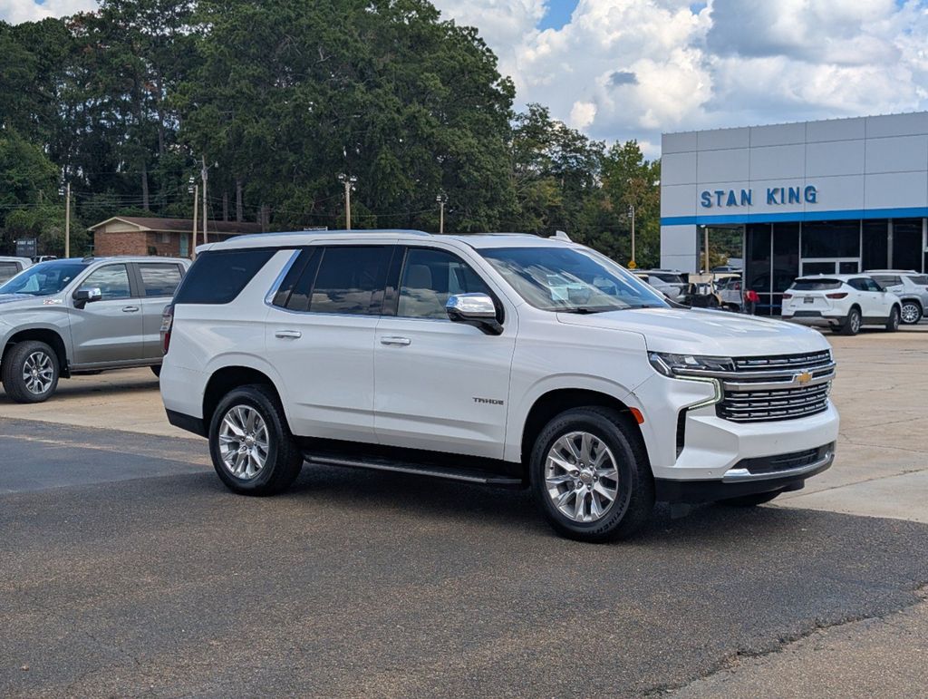 Pearl 2024 Chevrolet Tahoe SUV / Crossover 4X2