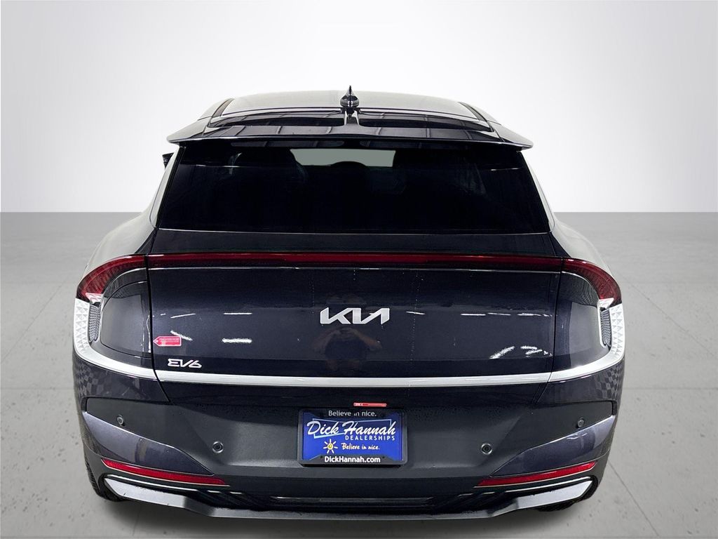 2025 Kia EV6 Light
