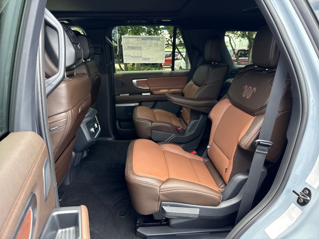 New 2026 Gray Ford King Ranch image 28