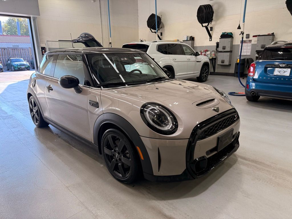 Thumbnail: 2023 MINI Cooper - 7