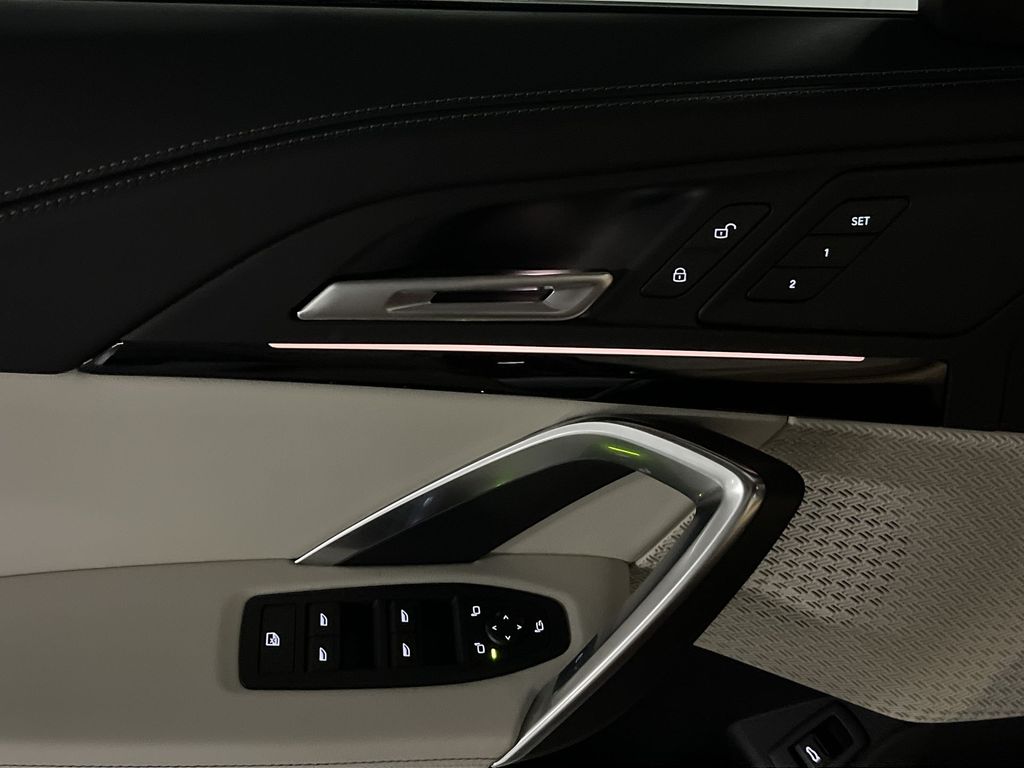 Thumbnail: 2026 BMW X1 - 13