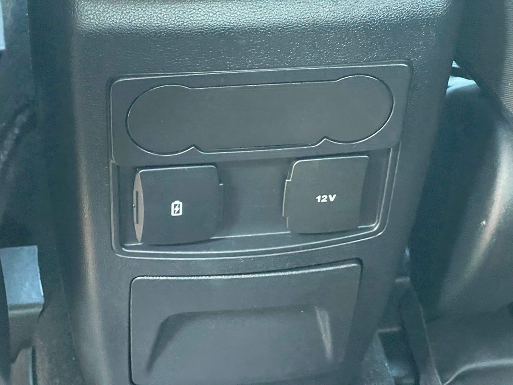 Used 2024 Ford Explorer SUV