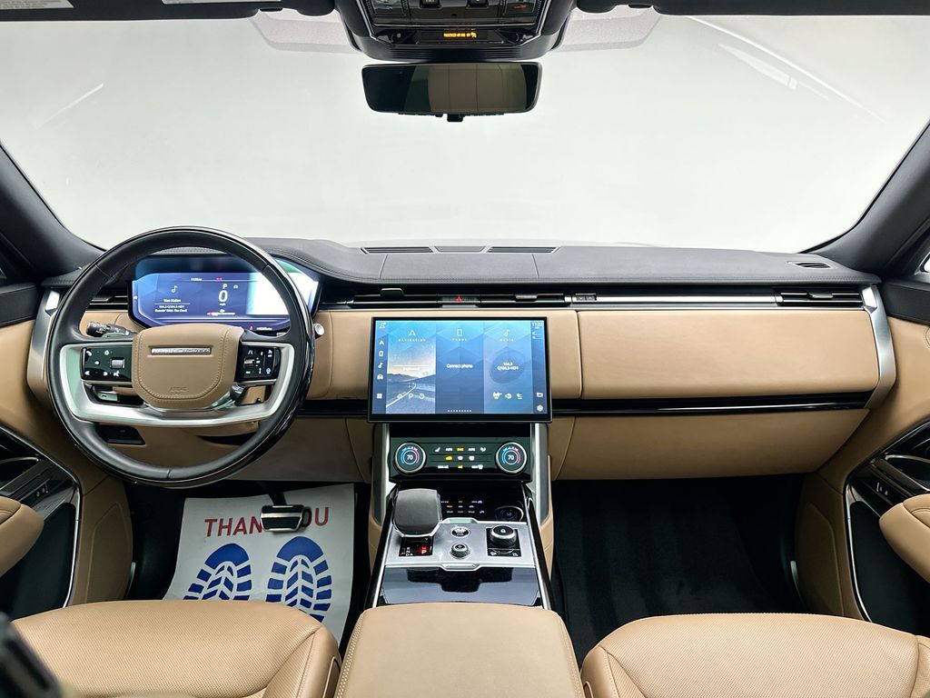 2023 Land Rover Range Rover SE 5