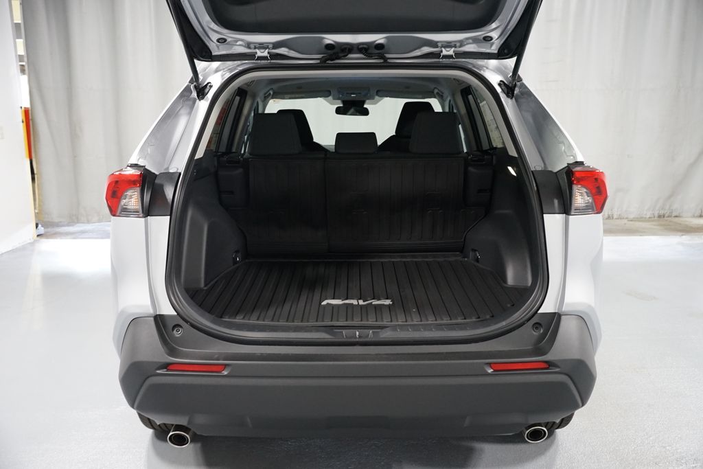 Thumbnail: 2025 Toyota RAV4 - 22