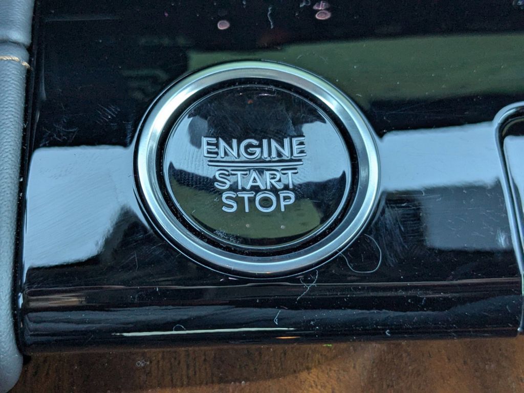 2025 Lincoln Navigator Black Label