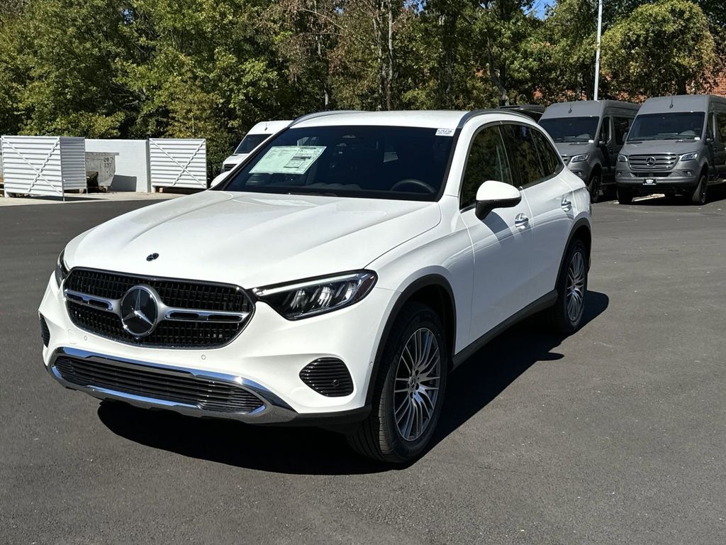 2025 Mercedes-Benz GLC GLC 300 5