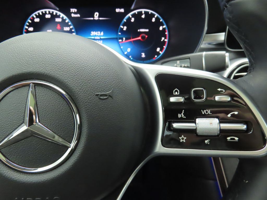 Thumbnail: 2022 Mercedes-Benz GLC - 12