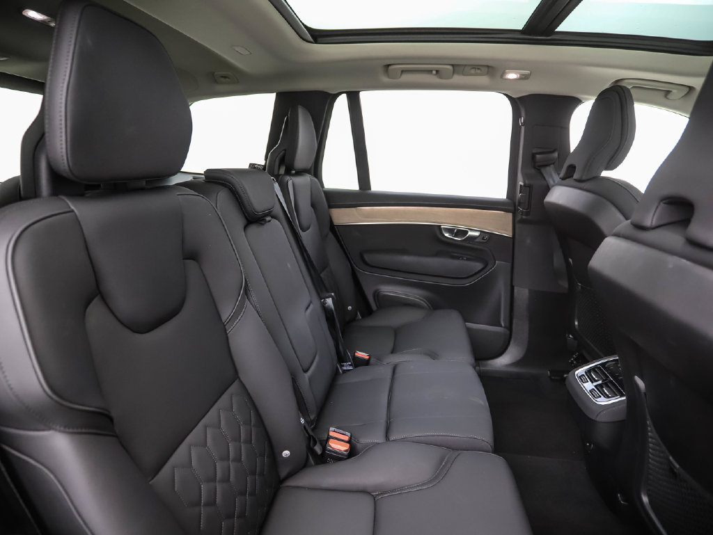 Thumbnail: 2026 Volvo XC90 - 28