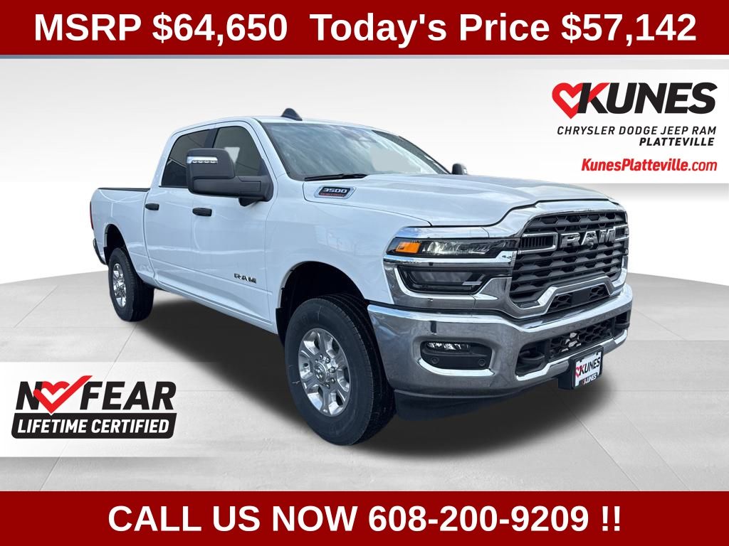2025 RAM 3500 Big Horn Crew Cab 4WD