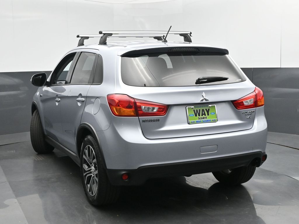 2016 Mitsubishi Outlander Sport 2.4 ES