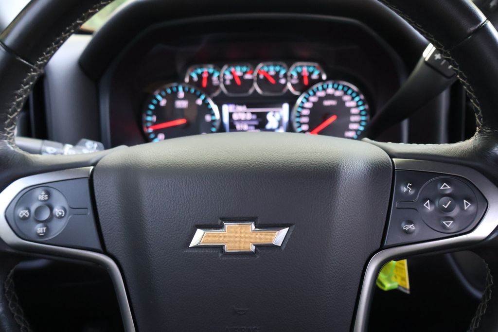 Thumbnail: 2018 Chevrolet Silverado 1500 - 31