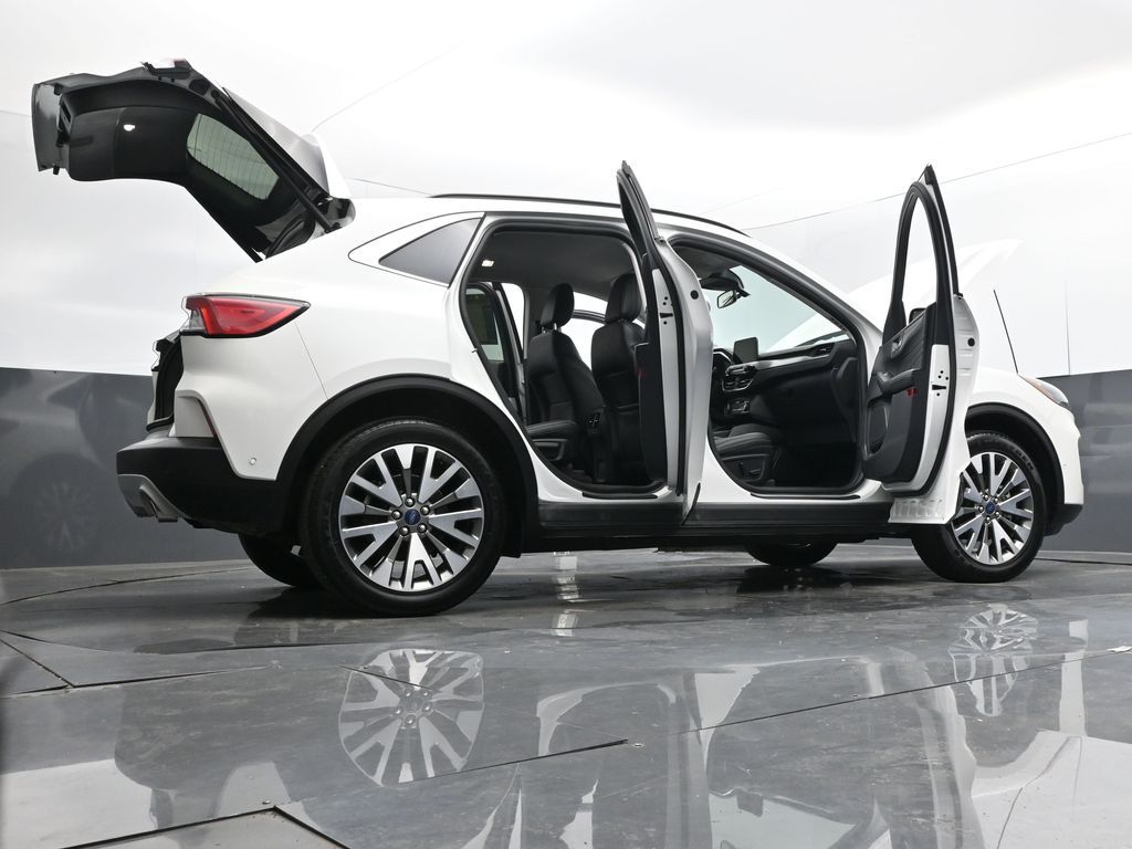 2021 Ford Escape Titanium
