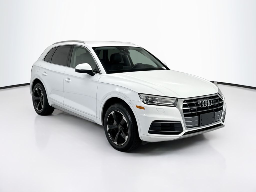 Thumbnail: 2019 Audi Q5 - 3