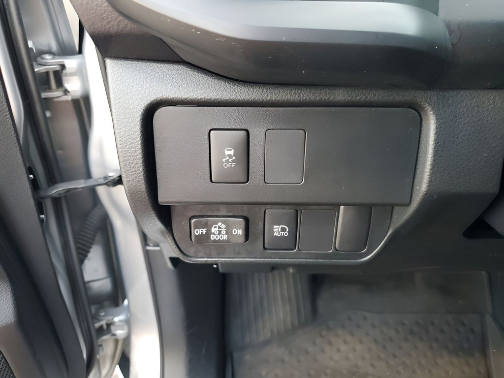 Used Car 2022 Toyota Tacoma  Sr For Sale Under $30,000 In Austin, Texas