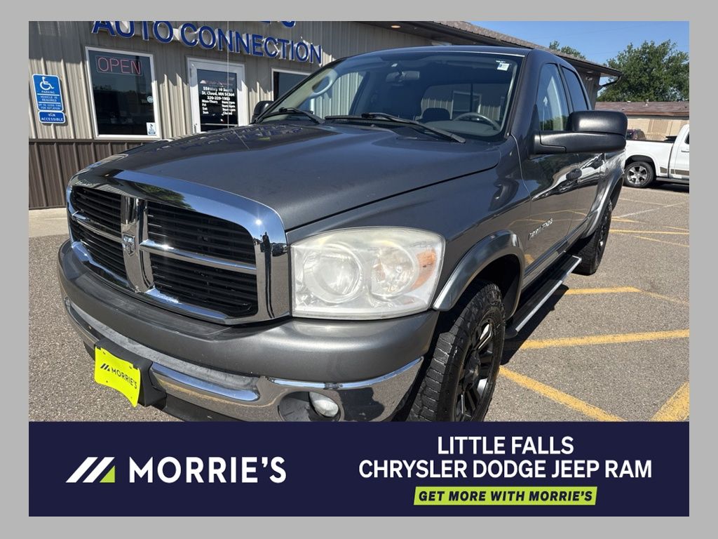 Mineral Gray Metallic 2007 Dodge RAM 1500 Pickup Truck Four-Wheel Drive 5-Speed Automatic