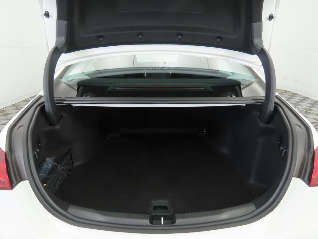 Thumbnail: 2025 Mercedes-Benz C-Class - 28