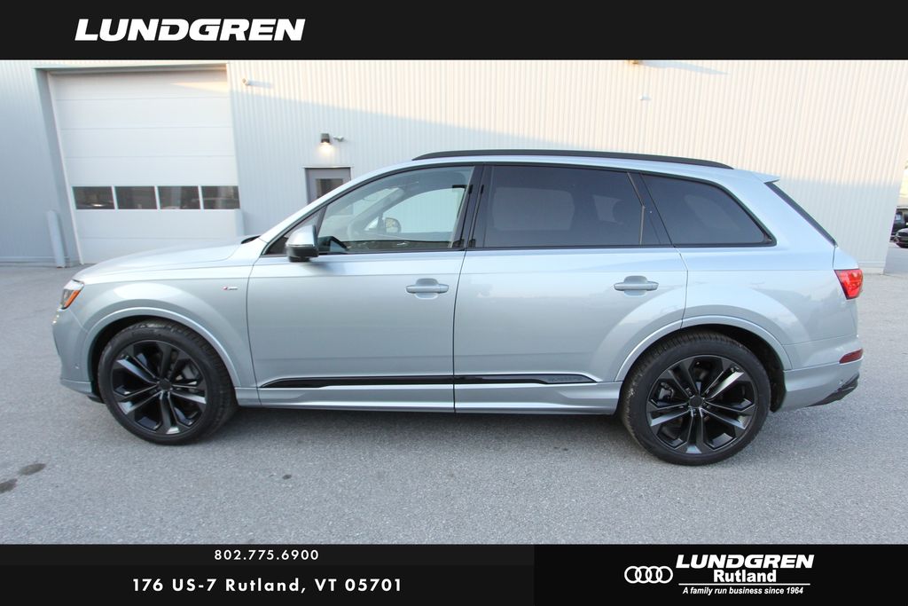 New 2026 Audi Q7 SUV
