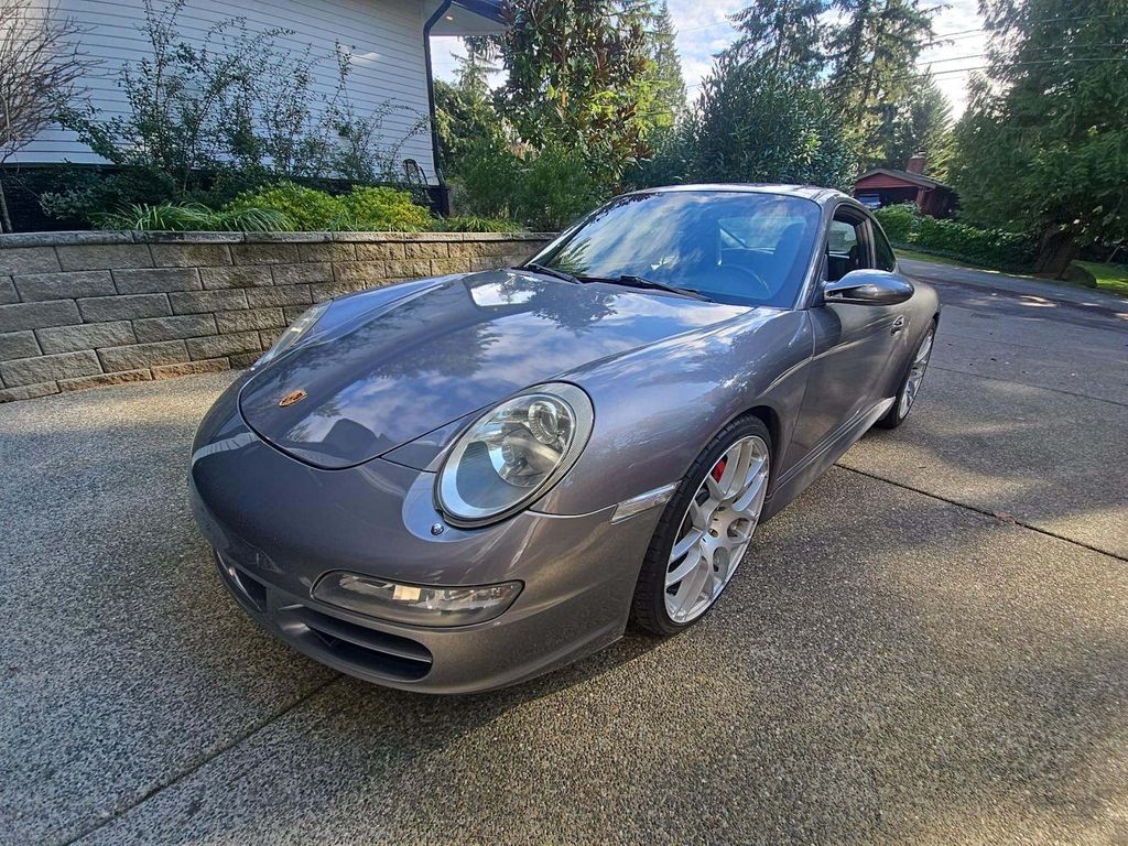 2005 Porsche 911 Carrera S Coupe RWD