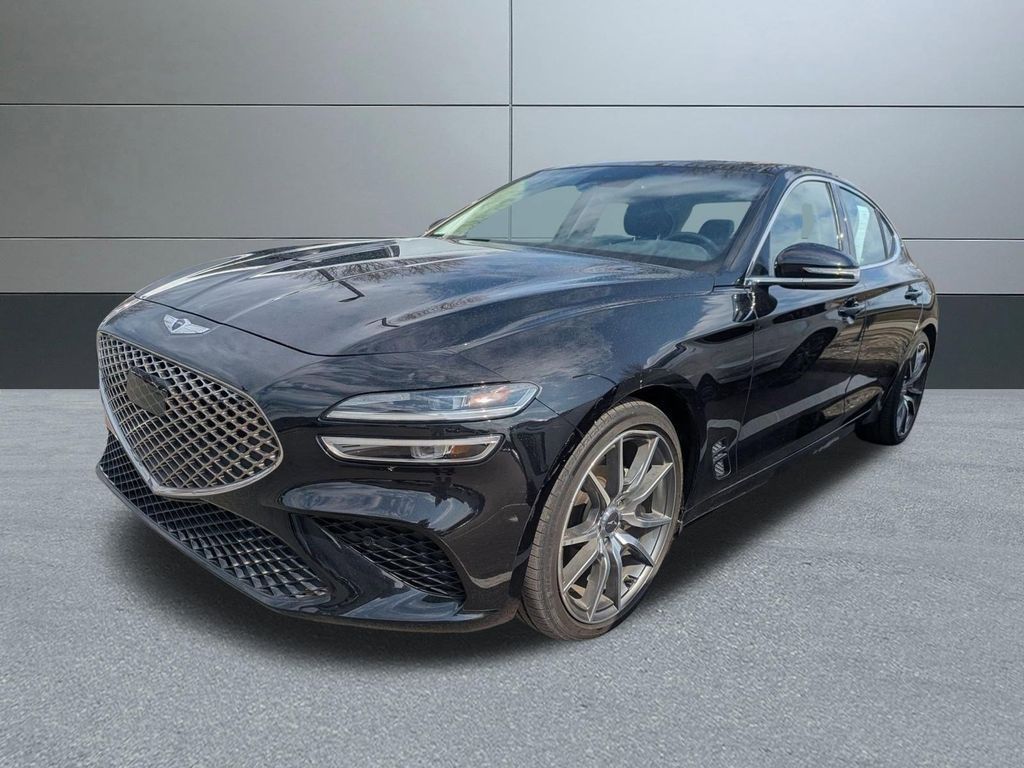 2022 Genesis G70 2.0T RWD