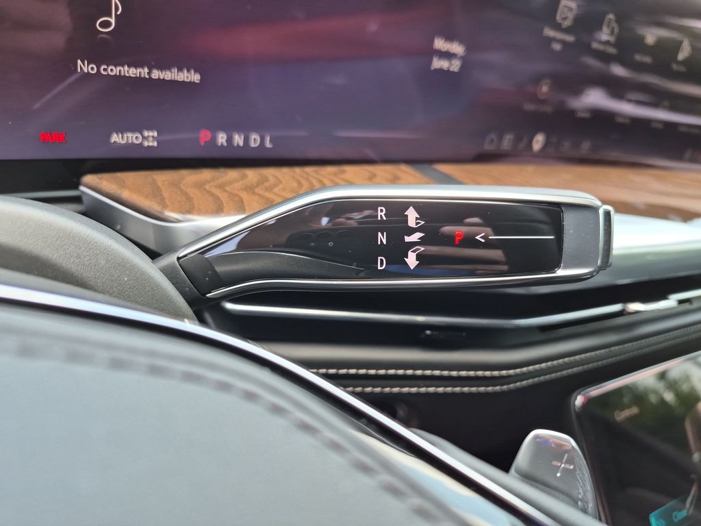 Used 2025 Black Cadillac Sport Platinum image 31