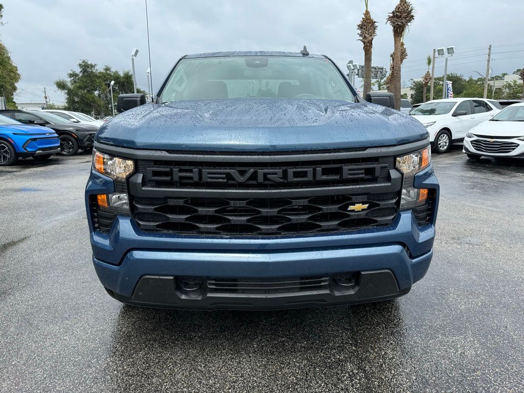 2024 Chevrolet Silverado 1500 Custom 3