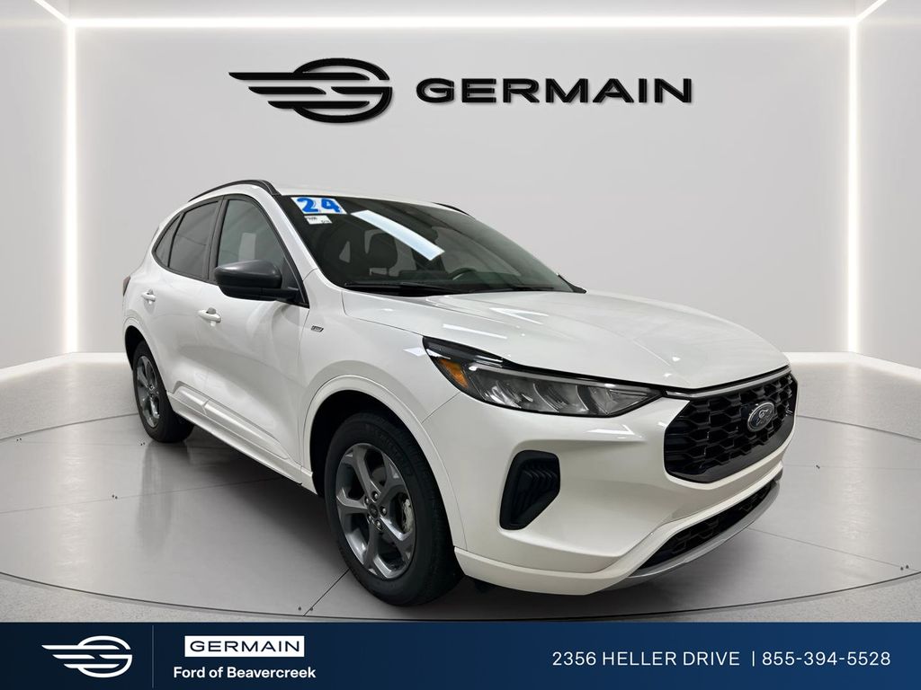 White Metallic 2024 Ford Escape ST-Line AWD SUV / Crossover All-Wheel Drive 8-Speed Automatic