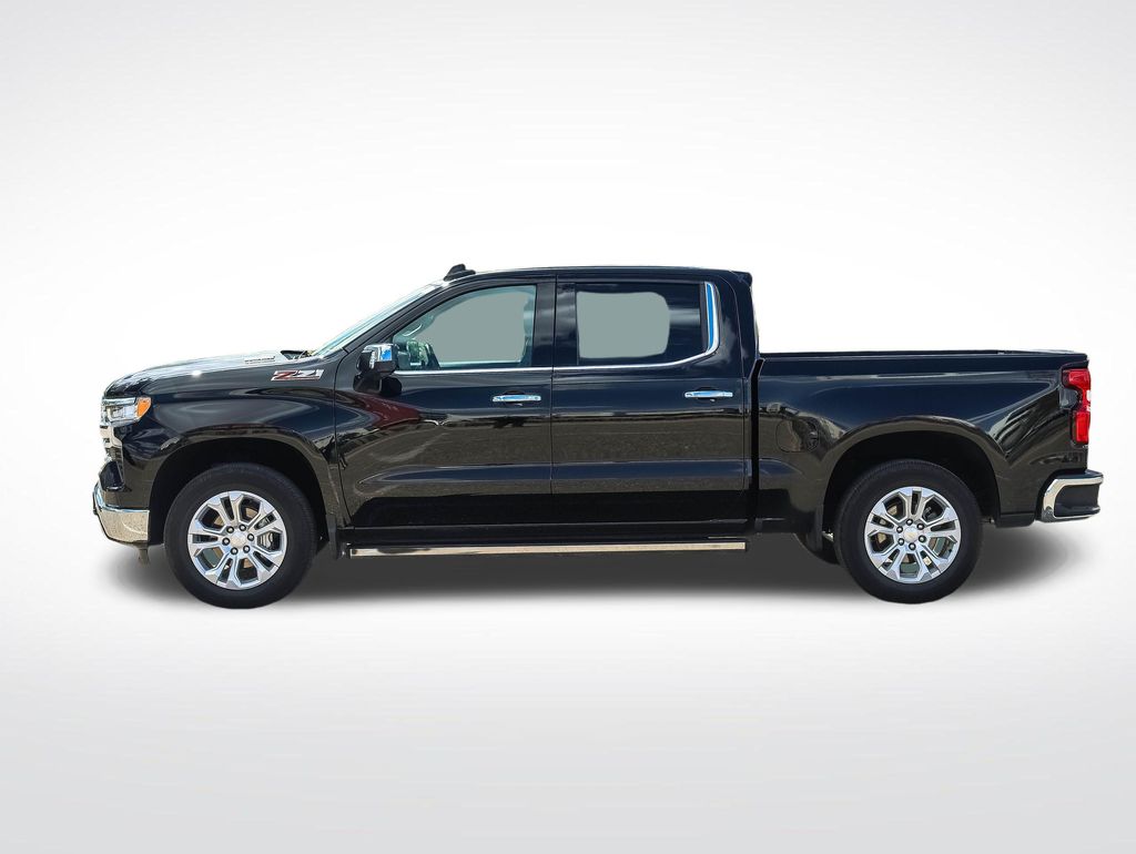 Thumbnail: 2022 Chevrolet Silverado 1500 - 2