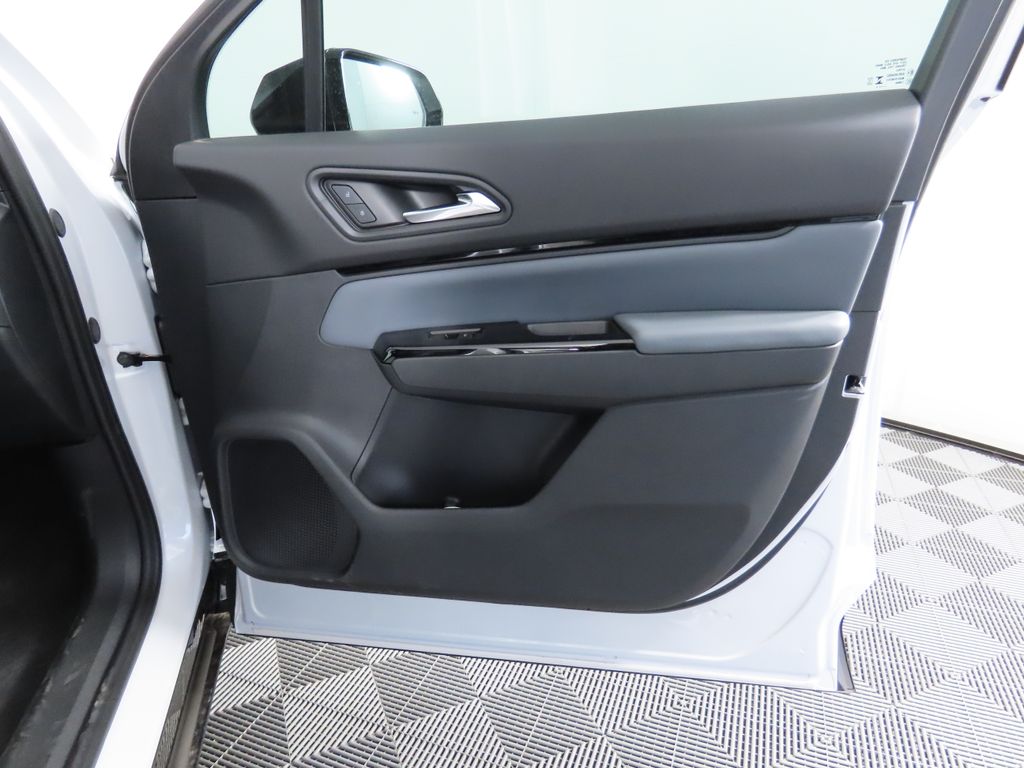 2025 Honda Prologue Touring 26
