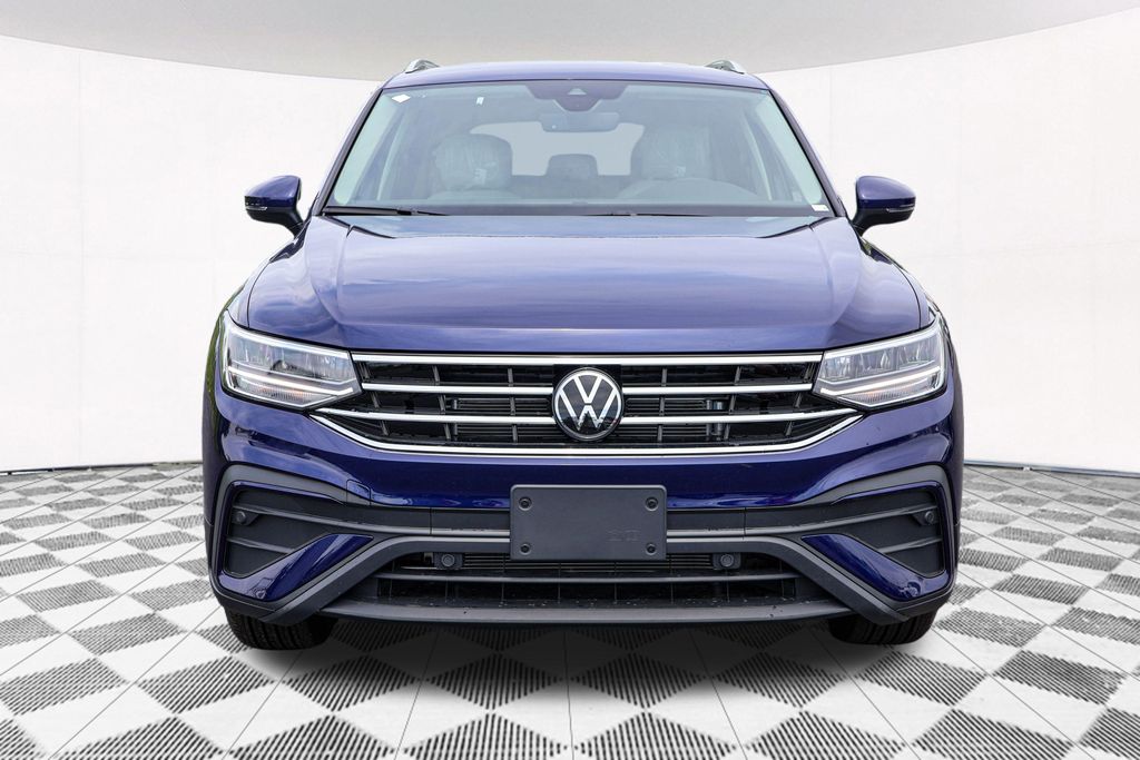 2024 Volkswagen Tiguan 2.0T SE 5