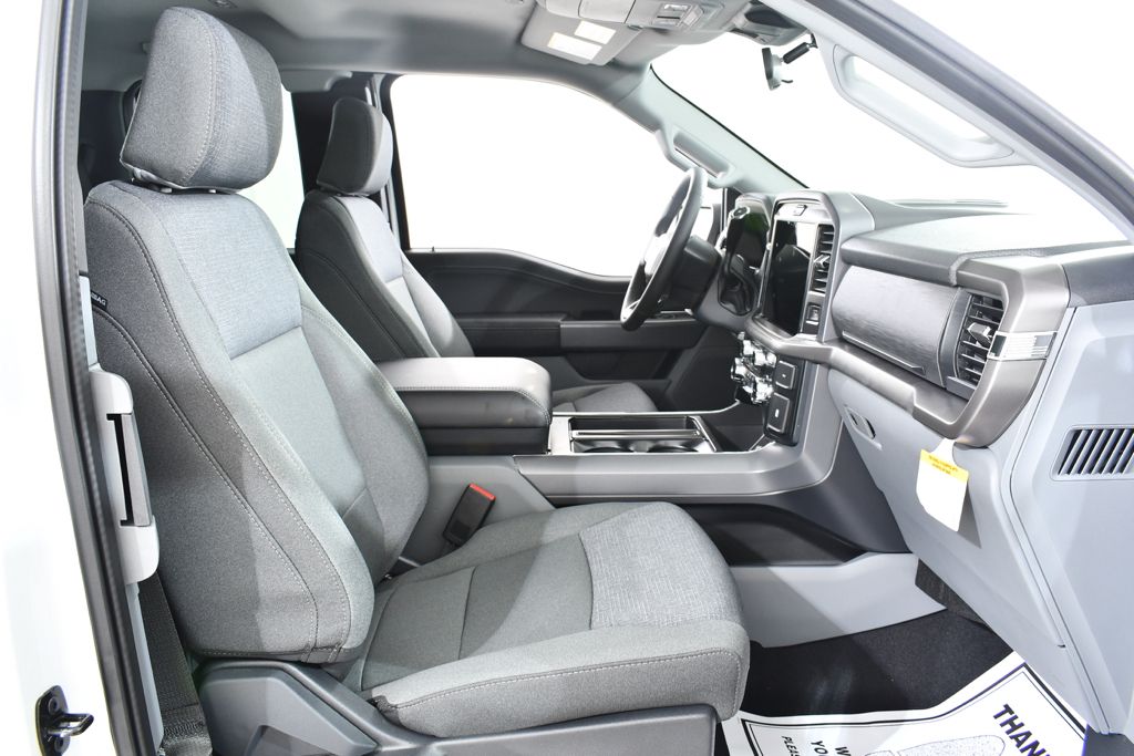 New 2026 White Ford XLT image 10