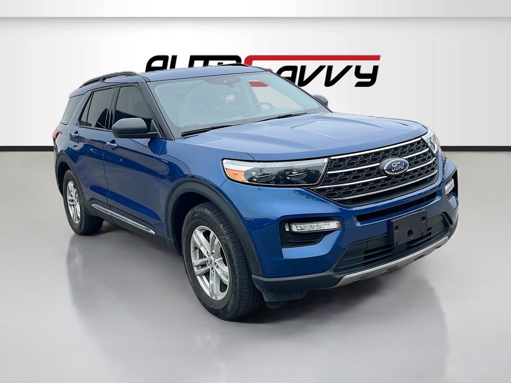 2022 Ford Explorer XLT RWD's photo