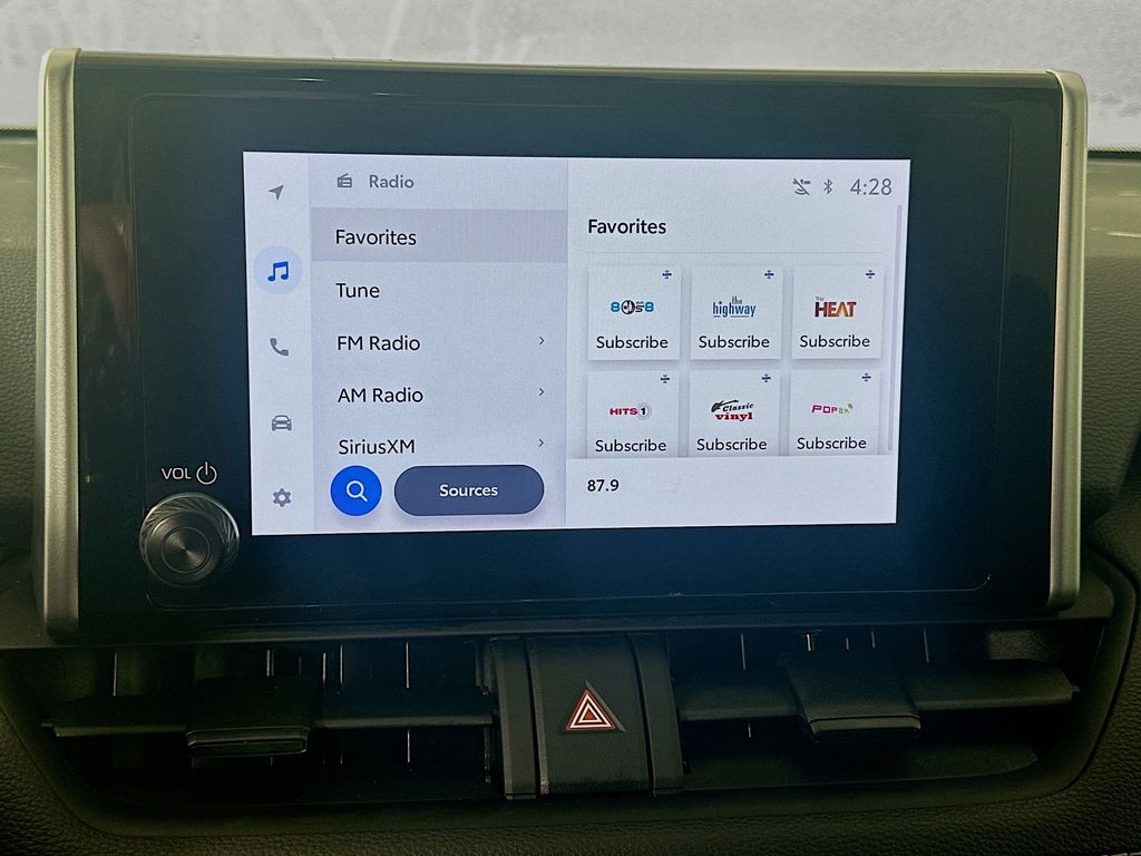 Thumbnail: 2024 Toyota RAV4 - 15