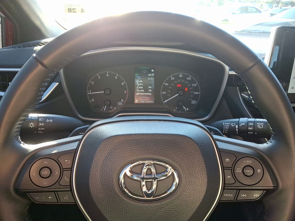 Thumbnail: 2023 Toyota Corolla - 19