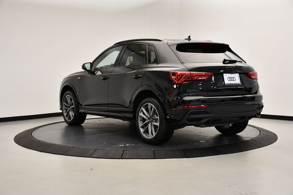 2025 Audi Q3  3