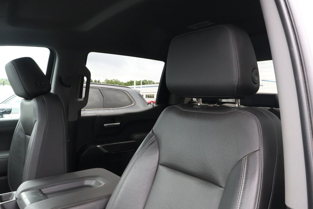 Thumbnail: 2020 Chevrolet Silverado 1500 - 15